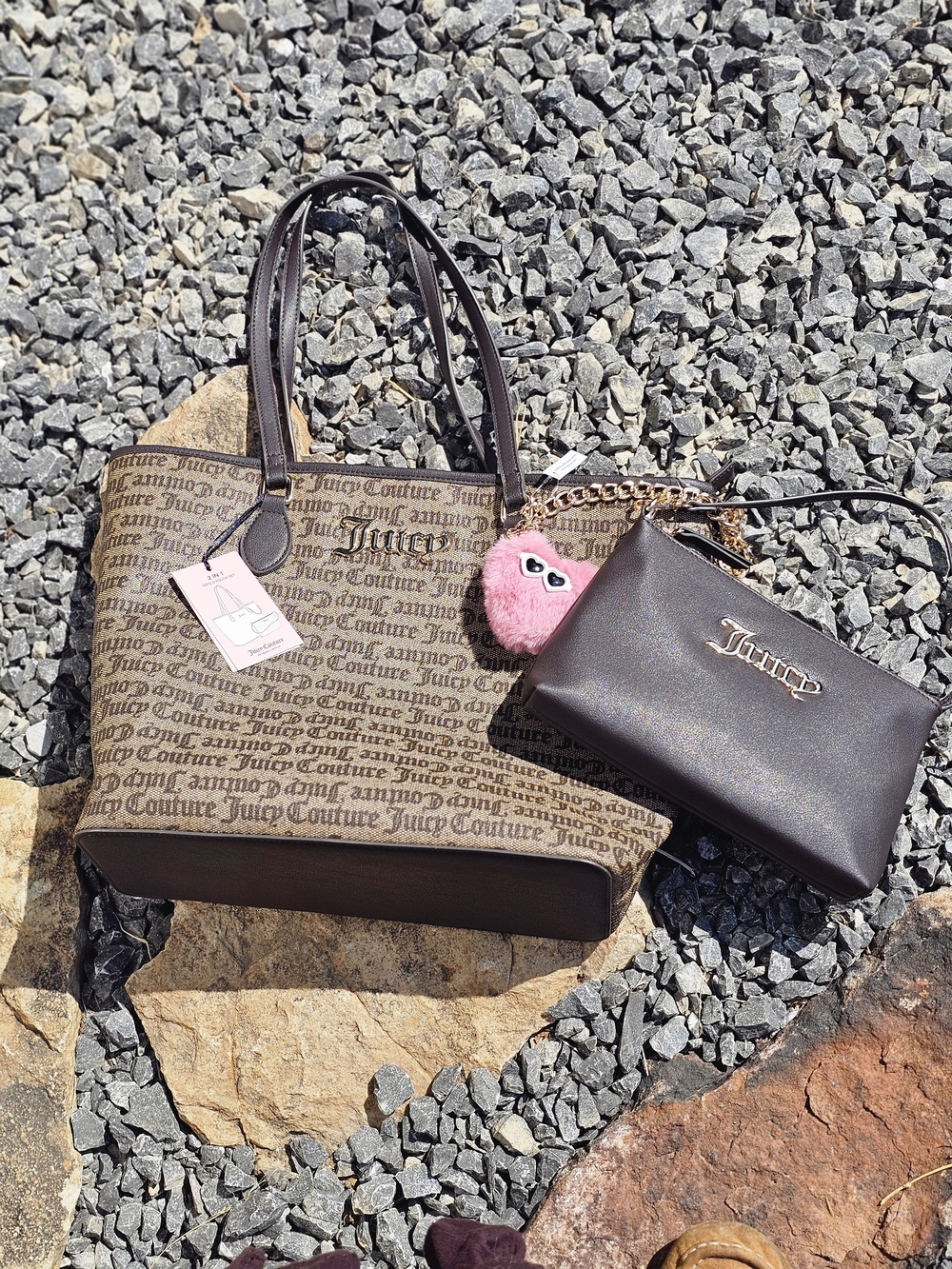 Juicy Couture Hey Queen Tote Brown Signature  Matching Pouch - Brown